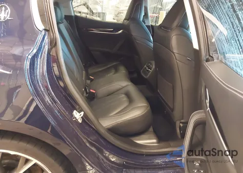 2020 Maserati Ghibli S Q4 Gransport z USA, uszkodzony, nr VIN ZAM57YTS1L1356559